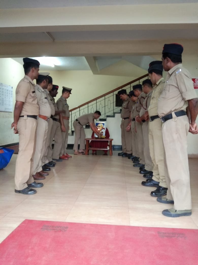 ಮಂಗಳೂರು: ಅಗ್ನಿಶಾಮಕ ದಳದಿಂದ ಗಾಂಧಿ ಜಯಂತಿ ಆಚರಣೆ