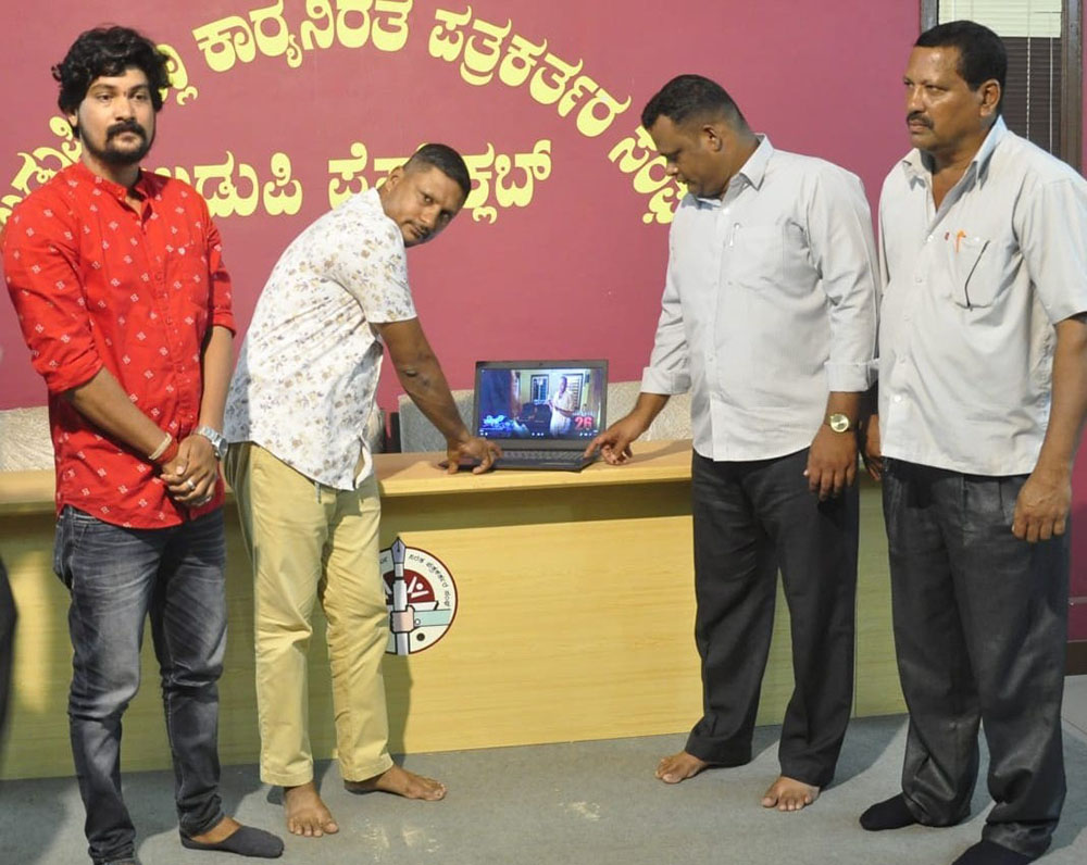 ಅ.26ರಂದು ‘ಕೋರಿ-ರೊಟ್ಟಿ’ ತುಳು ಚಲನಚಿತ್ರ ಬಿಡುಗಡೆ