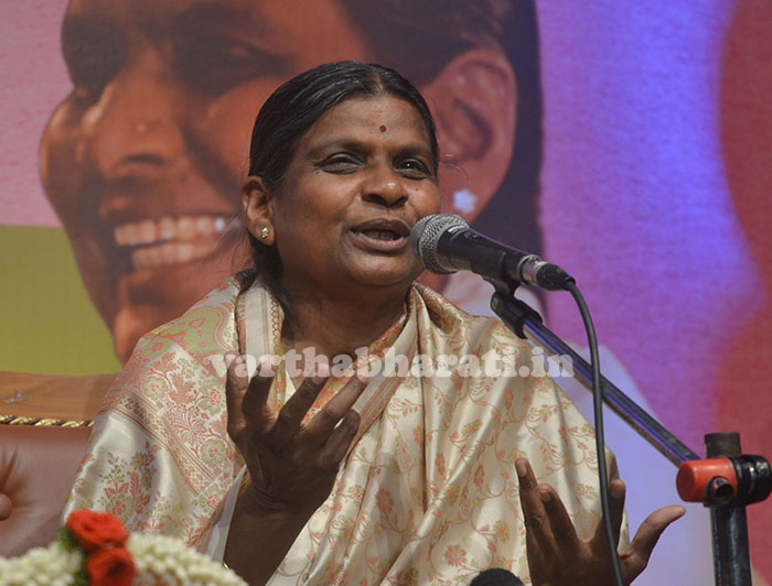 ಮಂಗಳಸೂತ್ರವನ್ನು ಮಾರಿ ಅಮ್ಮ ನನ್ನನ್ನು ಎಂಬಿಬಿಎಸ್‌ಗೆ ಸೇರಿಸಿದ್ದರು: ಡಾ.ವಿಜಯಲಕ್ಷ್ಮಿ ದೇಶಮಾನೆ