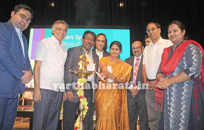 ಶಿಕ್ಷಣಾಭಿವೃದ್ಧಿಗೆ ರೋಷಿಣಿ ಉಪಯುಕ್ತ: ಮೇಯರ್ ಗಂಗಾಂಬಿಕೆ