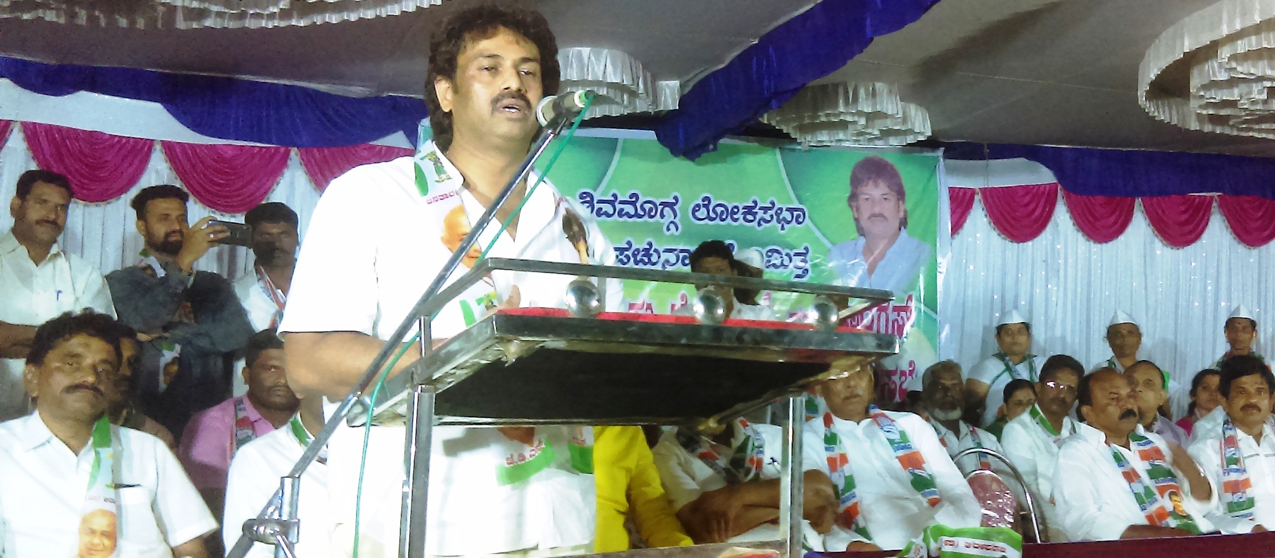 ತಂದೆ ಬಂಗಾರಪ್ಪನವರು ಹಿಂಬಾಗಿಲ ರಾಜಕಾರಣವನ್ನು ಎಂದೂ ಕಲಿಸಿಲ್ಲ: ಮಧು ಬಂಗಾರಪ್ಪ