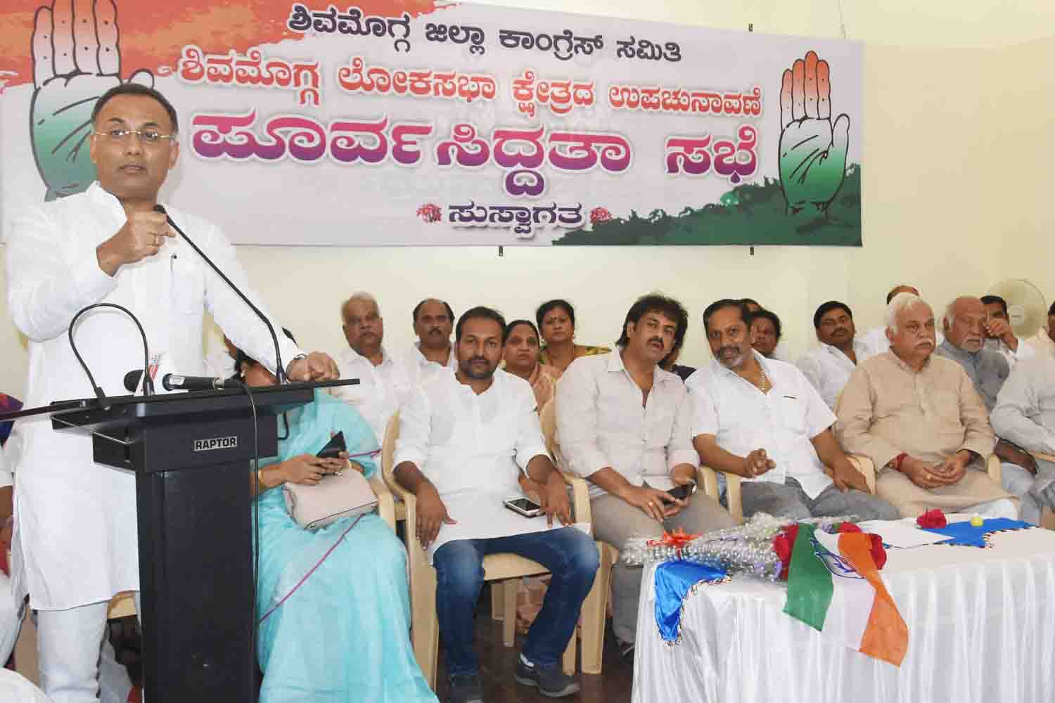 ಯಡಿಯೂರಪ್ಪ ವಿರುದ್ಧ ಕೆಪಿಸಿಸಿ ಅಧ್ಯಕ್ಷ ದಿನೇಶ್ ಗುಂಡೂರಾವ್ ವಾಗ್ದಾಳಿ