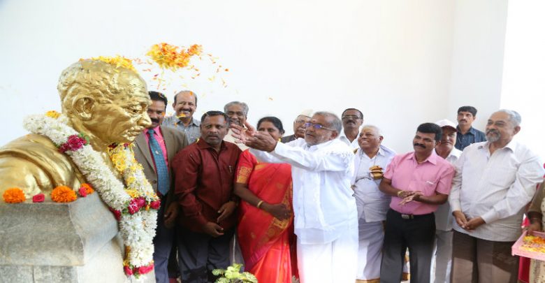 ಗಾಂಧೀಜಿ ಕುರಿತು ತಿಳಿಸುವ ಸಂತತಿ ಕಡಿಮೆಯಾಗುತ್ತಿದೆ: ಸಚಿವ ಜಿ.ಟಿ.ದೇವೇಗೌಡ