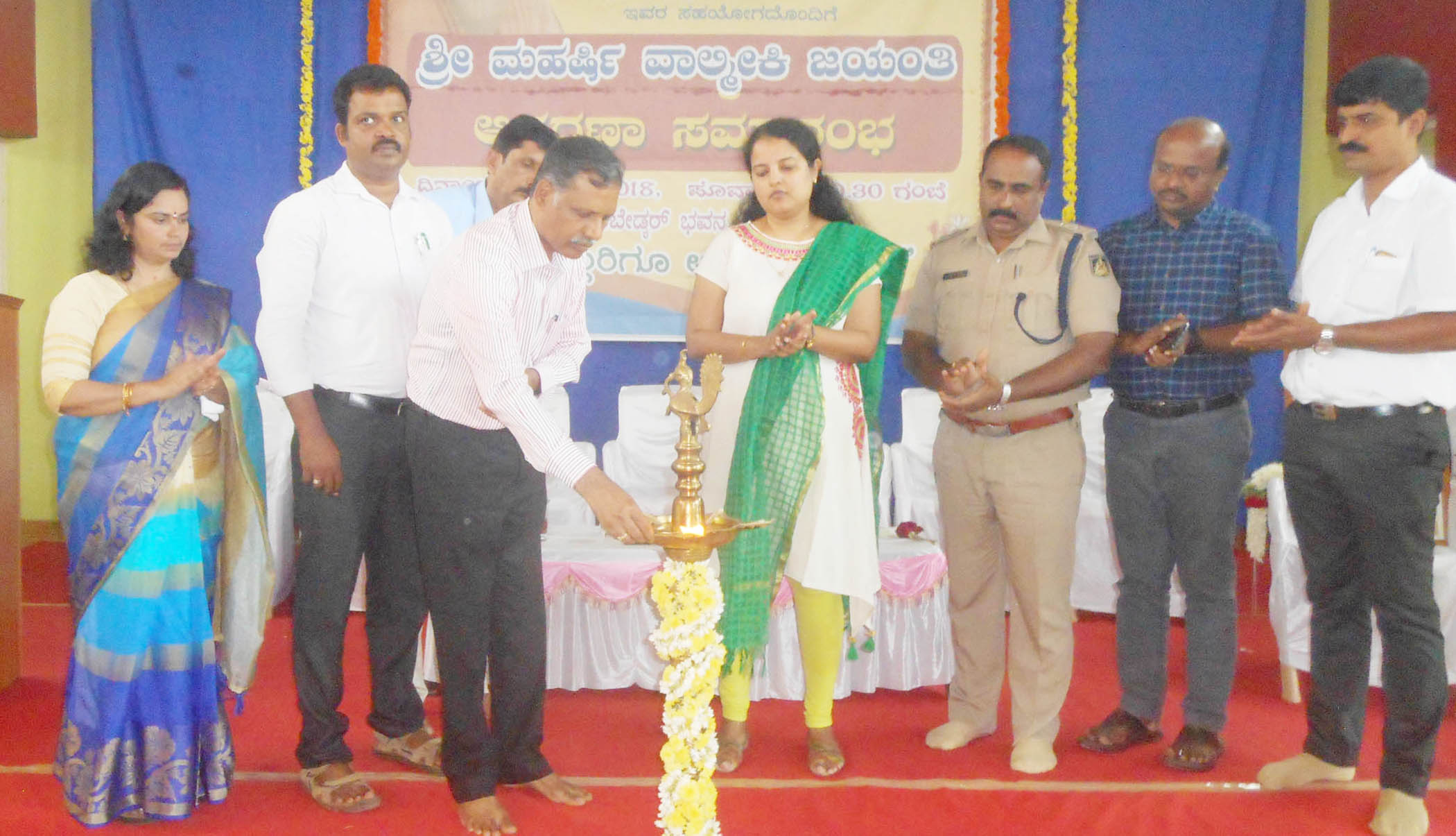 ವಾಲ್ಮೀಕಿ ಕವಿ ಶ್ರೇಷ್ಠ ಚಿಂತಕ, ದಾರ್ಶನಿಕ: ಶಿವಾನಂದ ಕಾಪಶಿ