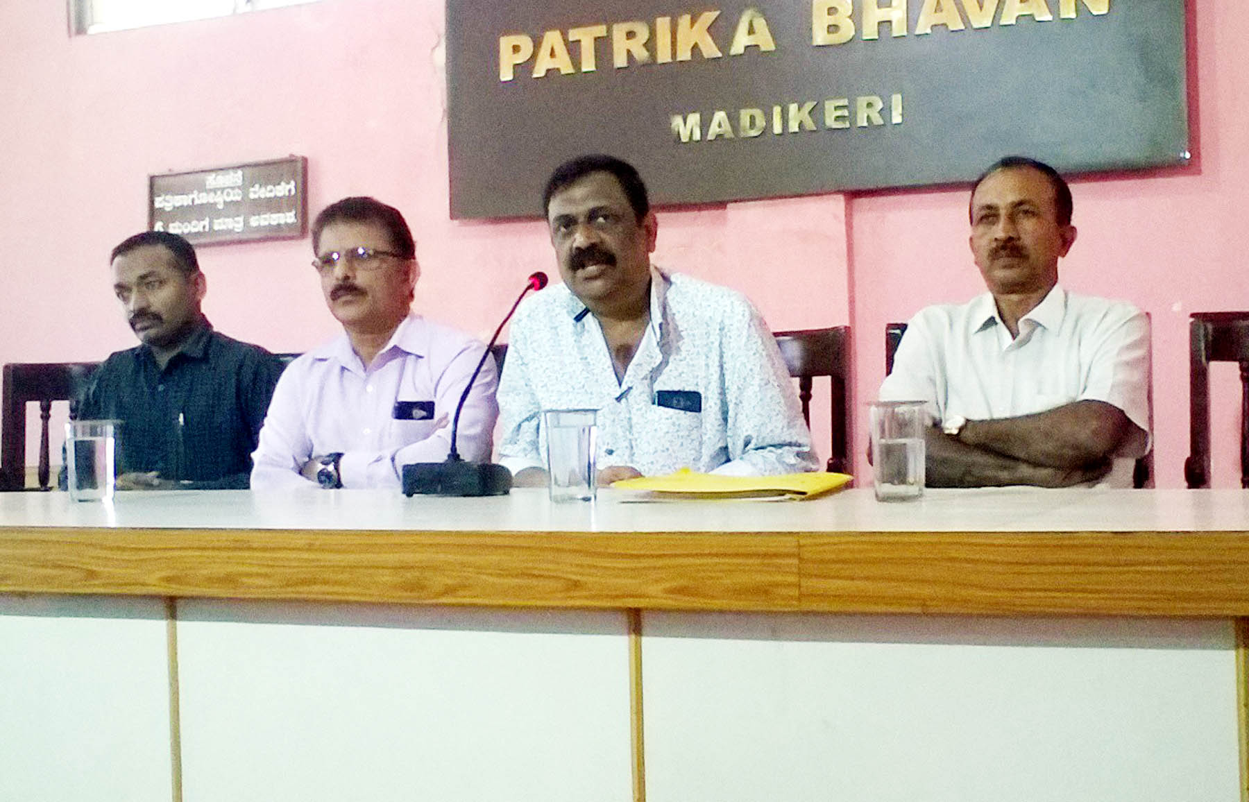 ಮಡಿಕೇರಿ: 130 ಸಂತ್ರಸ್ತ ವಿದ್ಯಾರ್ಥಿಗಳಿಗೆ ಸಾಯಿ ಶಂಕರ ವಿದ್ಯಾ ಸಂಸ್ಥೆಯಿಂದ ಉಚಿತ ಶಿಕ್ಷಣ