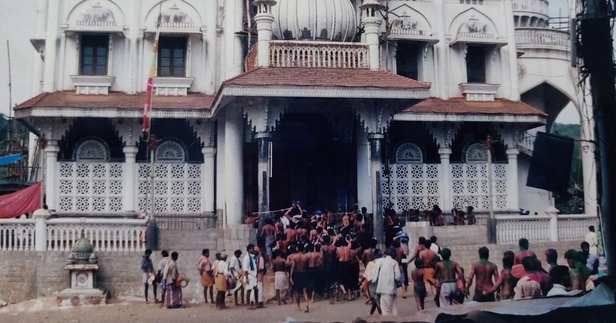 ಸೌಹಾರ್ದತೆಗೆ ಇನ್ನೊಂದು ಹೆಸರು ಶಬರಿಮಲೆ ದೇವಸ್ಥಾನ-ವಾವರ್ ಮಸೀದಿ