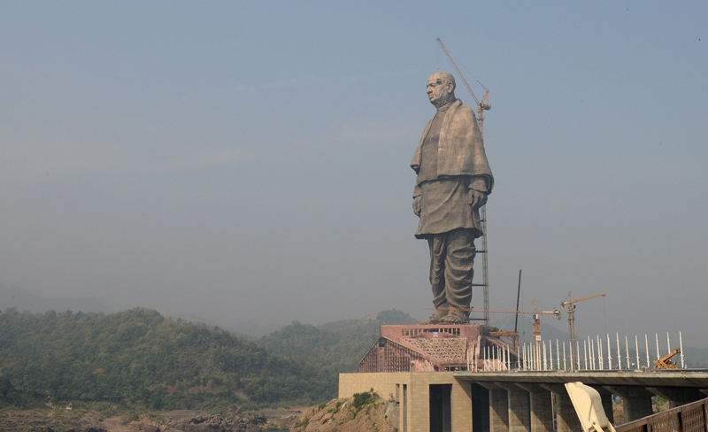 ಪ್ರಧಾನಿ ಮೋದಿಯಿಂದ ಪಟೇಲ್ ಪ್ರತಿಮೆ ಅನಾವರಣಕ್ಕೆ ಸಿದ್ಧತೆ: ಪ್ರತಿಭಟನೆಗೆ ಸಜ್ಜಾದ ರೈತರು, ಬುಡಕಟ್ಟು ಜನರು