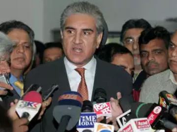 ಹಫೀಝ್ ಜೊತೆ ಸಚಿವ ವೇದಿಕೆ ಹಂಚಿಕೊಂಡಿದ್ದು ತಪ್ಪೆಂದ ಪಾಕ್ ವಿದೇಶ ಸಚಿವ