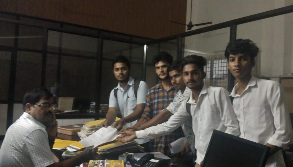 ವಿದ್ಯಾರ್ಥಿನಿ ಆತ್ಮಹತ್ಯೆ ಪ್ರಕರಣ: ಸಮಗ್ರ ತನಿಖೆಗೆ ಒತ್ತಾಯಿಸಿ ಕ್ಯಾಂಪಸ್ ಫ್ರಂಟ್ ಮನವಿ