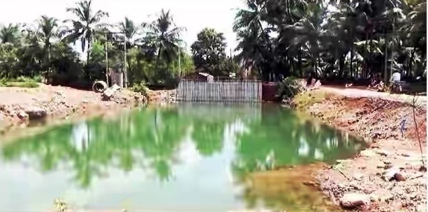 ಮಳೆಗಾಲ ಮುಗಿದರೂ ಮುಗಿಯದ ಪಳ್ಳಿಹೊಳೆ ಕಾಮಗಾರಿ; ಸಾರ್ವಜನಿಕರಿಂದ ಆಕ್ರೋಶ