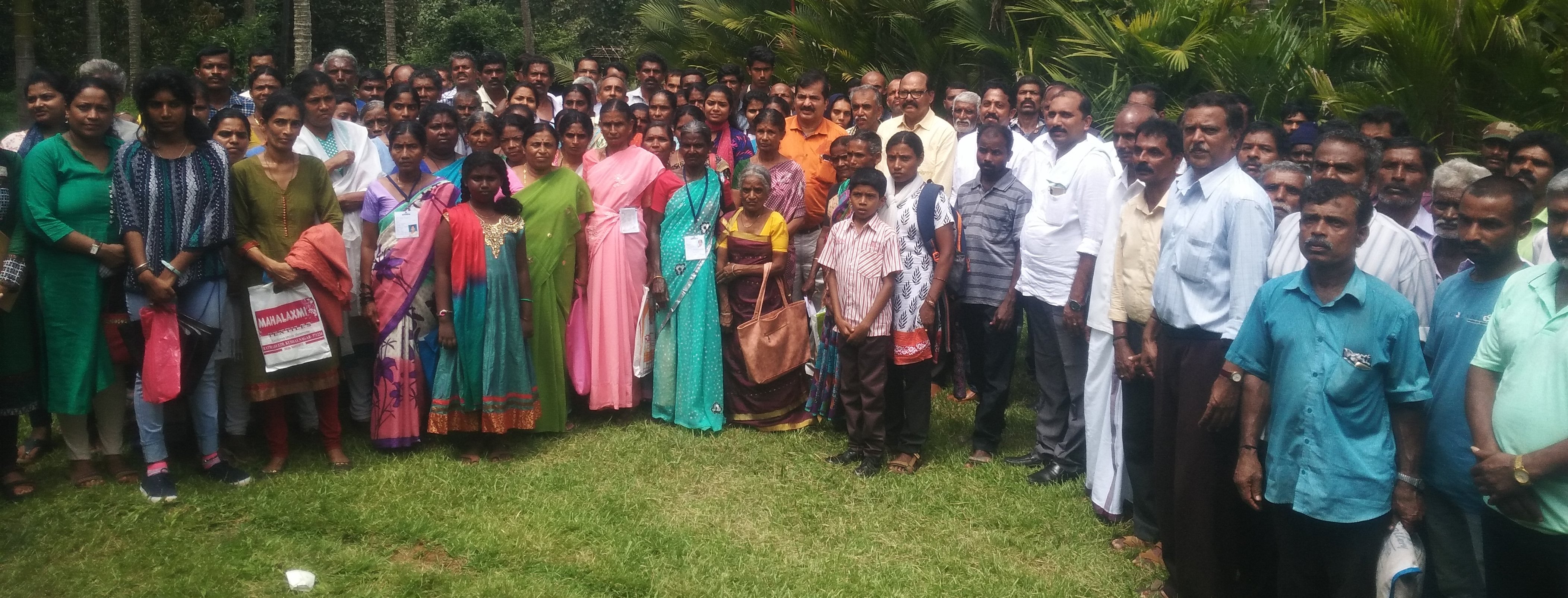 ಕೊಡಗು-ಕೇರಳ ಪ್ರಾಕೃತಿಕ ವಿಕೋಪ ಸಂತ್ರಸ್ತರಿಗೆ ಆಳ್ವಾಸ್ ಶಿಕ್ಷಣ ಪ್ರತಿಷ್ಠಾನದಿಂದ ನೆರವು