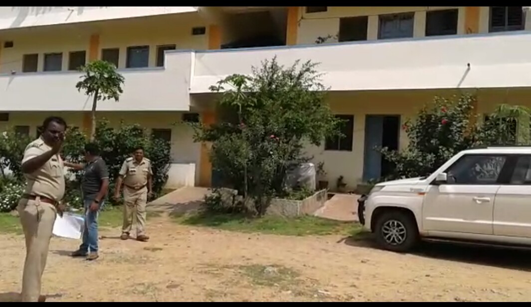 ನಾಗಮಂಗಲ: ಚುಂಚನಗಿರಿ ಮಠದ ವಸತಿ ಗೃಹಗಳಲ್ಲಿ ಸರಣಿ ಕಳ್ಳತನ; 10 ಲಕ್ಷ ರೂ. ಮೌಲ್ಯದ ಚಿನ್ನಾಭರಣ, ನಗದು ಕಳವು