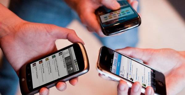 ಸಾಮಾಜಿಕ ಮಾಧ್ಯಮದ ಅತಿ ಬಳಕೆಯಿಂದ ಈ ಗಂಭೀರ ಸಮಸ್ಯೆಗಳು ಕಾಡಬಹುದು