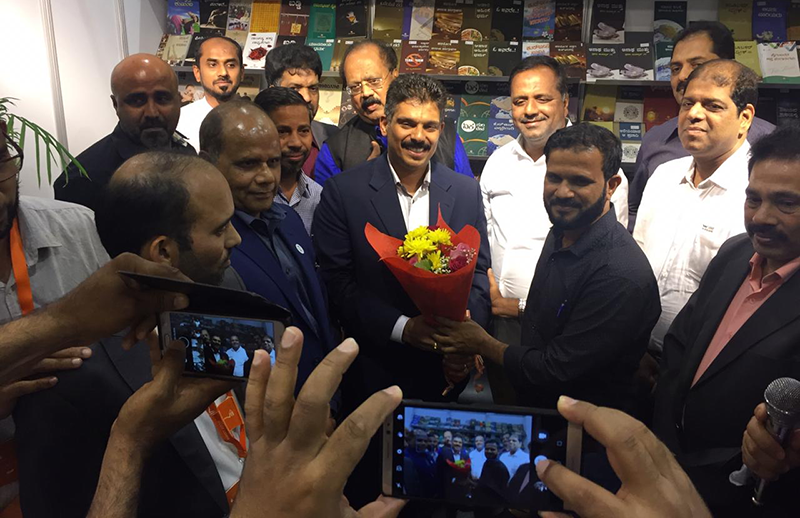 ಶಾರ್ಜಾ ಅಂತಾರಾಷ್ಟ್ರೀಯ ಪುಸ್ತಕ ಮೇಳದಲ್ಲಿ ಶಾಂತಿ ಪ್ರಕಾಶನದ ಮಳಿಗೆ