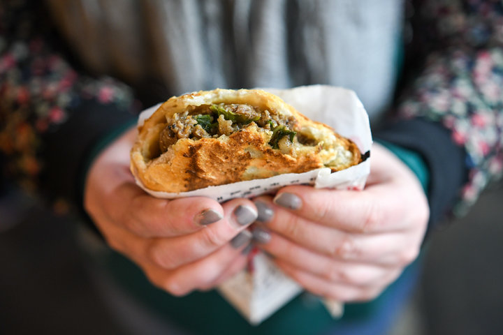 ವಿಷ ಆಹಾರ ಸೇವನೆ: ಮೈಸೂರಿಗೆ ಪ್ರವಾಸಕ್ಕೆ ಬಂದಿದ್ದ ಕೇರಳದ ವಿದ್ಯಾರ್ಥಿಗಳು ಅಸ್ವಸ್ಥ