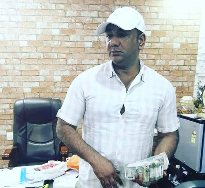 ಹಫ್ತಾ ವಸೂಲಿ ಆರೋಪ: ಕಾರ್ಪೋರೇಟರ್ ಪತಿಗಾಗಿ ಹುಡುಕಾಟ