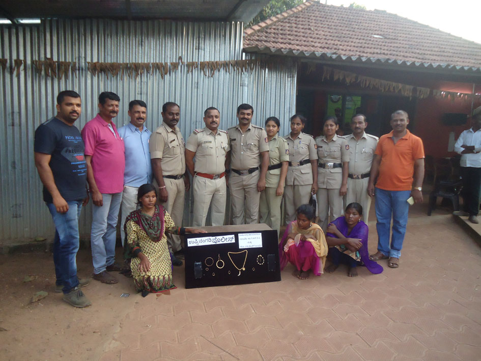 ಕಳವು, ದರೋಡೆ ಆರೋಪ: ಅಲೆಮಾರಿ ಮಹಿಳೆಯರ ತಂಡ ಸೆರೆ