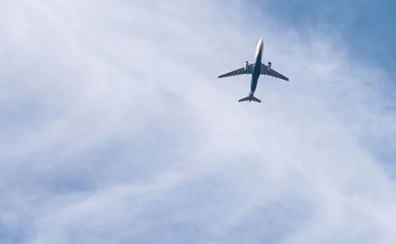 ಉಮ್ರಾ ಯಾತ್ರೆ ಮುಗಿಸಿ ಹಿಂದಿರುಗುತ್ತಿದ್ದ ಬಾಲಕ ವಿಮಾನದಲ್ಲಿ ಮೃತ್ಯು