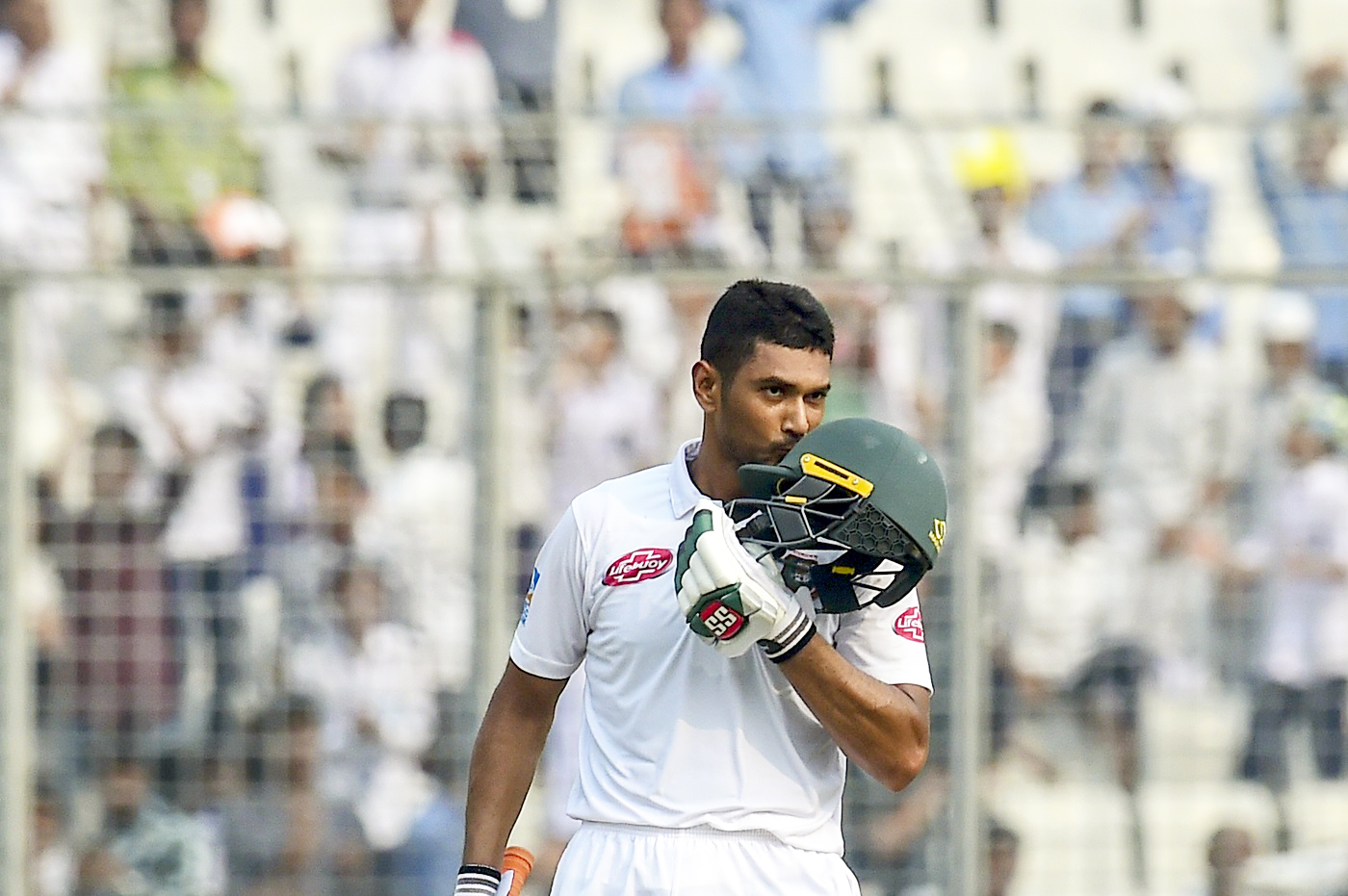 ಝಿಂಬಾಬ್ವೆ ಗೆಲುವಿಗೆ 443 ರನ್ ಗುರಿ