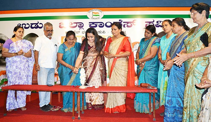 ಉಡುಪಿ: ಕಾಂಗ್ರೆಸ್‌ನ ‘ಪ್ರಿಯದರ್ಶಿನಿ’ ಸ್ಕ್ವಾಡ್ ಉದ್ಘಾಟನೆ