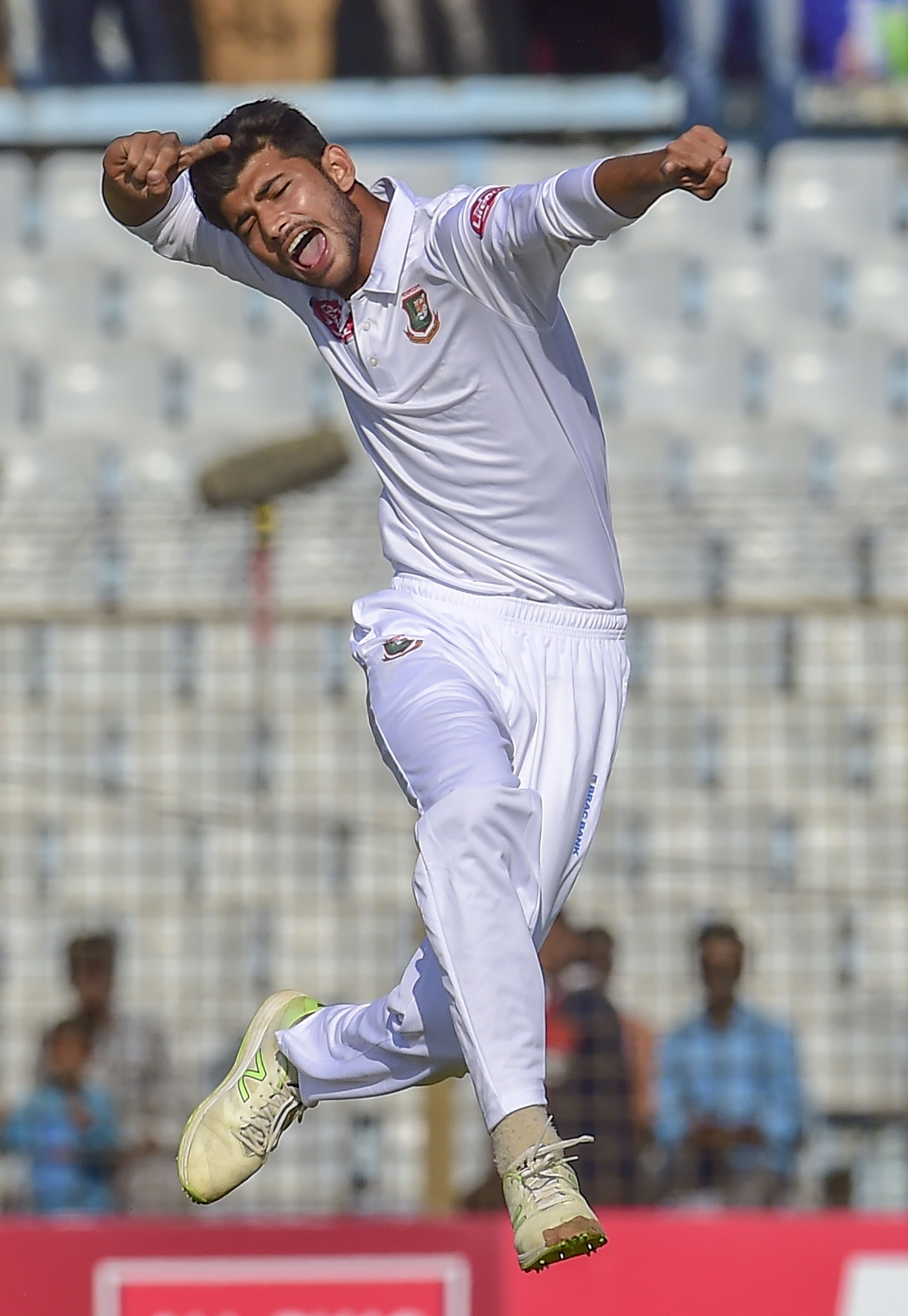 ವಿಂಡೀಸ್ ವಿರುದ್ಧ ಬಾಂಗ್ಲಾಕ್ಕೆ ಅಲ್ಪ ಮುನ್ನಡೆ