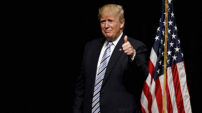 ಥ್ಯಾಂಕ್ ಯೂ ಪ್ರೆಸಿಡೆಂಟ್ ಟಿ: ತೈಲ ಬೆಲೆ ಇಳಿಕೆಗಾಗಿ ತನ್ನ ಬೆನ್ನು ತಾನೇ ತಟ್ಟಿಕೊಂಡ ಟ್ರಂಪ್ ಥ್ಯಾಂಕ್ ಯೂ ಪ್ರೆಸಿಡೆಂಟ್ ಟಿ: ತೈಲ ಬೆಲೆ ಇಳಿಕೆಗಾಗಿ ತನ್ನ ಬೆನ್ನು ತಾನೇ ತಟ್ಟಿಕೊಂಡ ಟ್ರಂಪ್