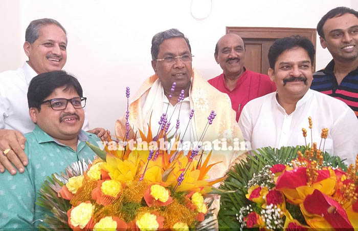 ಯು.ಬಿ.ವೆಂಕಟೇಶ್-ಪ್ರಕಾಶ್ ರಾಥೋಡ್‌ಗೆ ಸಿದ್ದರಾಮಯ್ಯ ಅಭಿನಂದನೆ