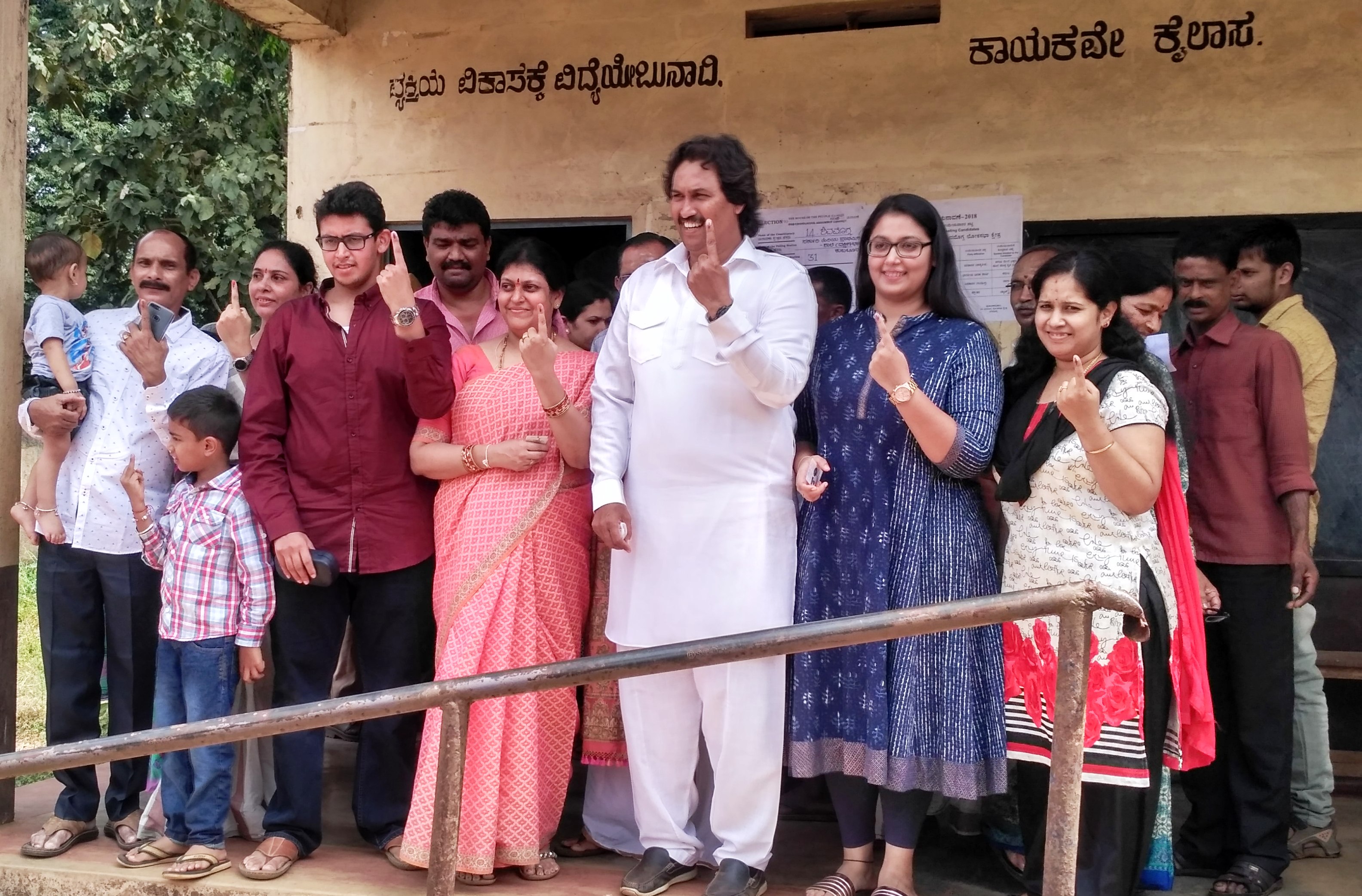 ಕುಮಾರಸ್ವಾಮಿ ವಿರುದ್ಧದ ಹೇಳಿಕೆ ಹಿಂಪಡೆಯುವ ಪ್ರಶ್ನೆಯೇ ಇಲ್ಲ: ಶಾಸಕ ಕುಮಾರ ಬಂಗಾರಪ್ಪ