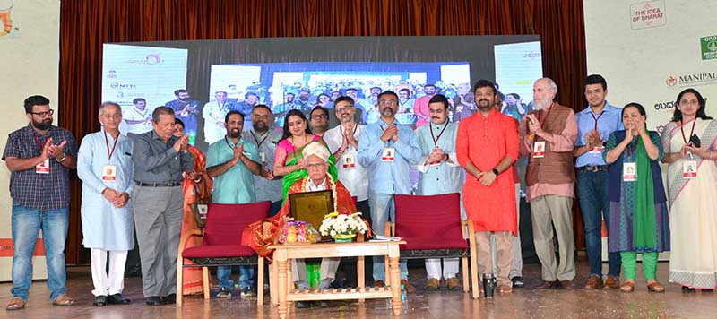 ಸಾಹಿತಿಗಳಿಗೆ ಡಿಎಂಕೆ ಮೆಂಟಾಲಿಟಿ ಬೇಡ: ಡಾ. ಎಸ್.ಎಲ್.ಭೈರಪ್ಪ