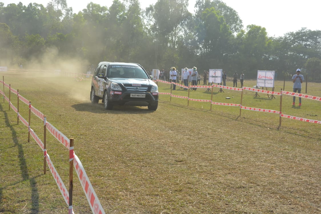 ಕಾಫಿನಾಡಿನಲ್ಲಿ ಧೂಳೆಬ್ಬಿಸಿದ ಕಾಫಿ ಡೇ ರ‍್ಯಾಲಿ