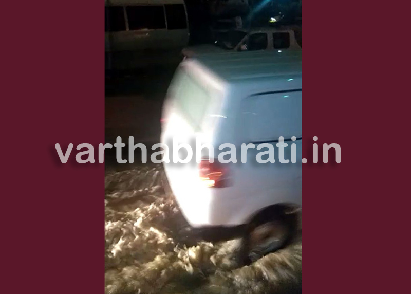 ಕುವೈತ್ ನಲ್ಲಿ ಮಿಂಚು, ಗುಡುಗು ಸಹಿತ ಭಾರೀ ಮಳೆ