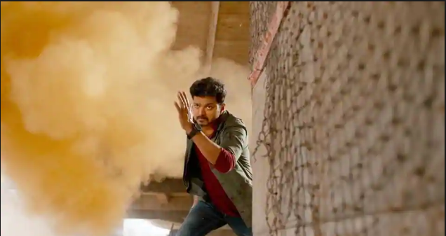 ಭಯೋತ್ಪಾದಕನಿಗಿಂತ ಕಡಿಮೆಯಲ್ಲ: ವಿಜಯ್ ಚಿತ್ರ ‘ಸರ್ಕಾರ್’ ವಿರುದ್ಧ ತಮಿಳುನಾಡು ಸಚಿವನ ಆಕ್ರೋಶ