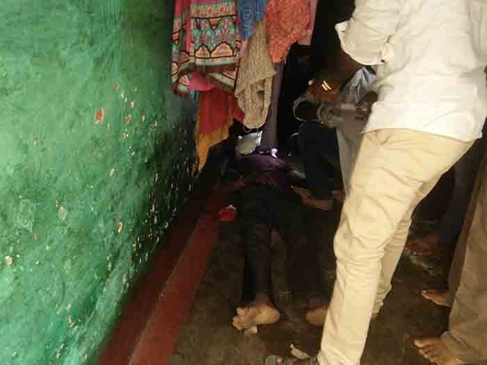 ಹನೂರು: ಸಹೋದರನಿಗೆ ಮಚ್ಚಿನಿಂದ ಹಲ್ಲೆ ನಡೆಸಿದ ಅಣ್ಣ