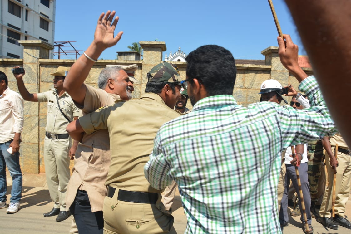 ಚಿಕ್ಕಮಗಳೂರು: ಟಿಪ್ಪು ಜಯಂತಿ ಆಚರಣೆ ಖಂಡಿಸಿ ಬಿಜೆಪಿ ಧರಣಿ; ಕಾರ್ಯಕರ್ತರ ಬಂಧನ, ಬಿಡುಗಡೆ