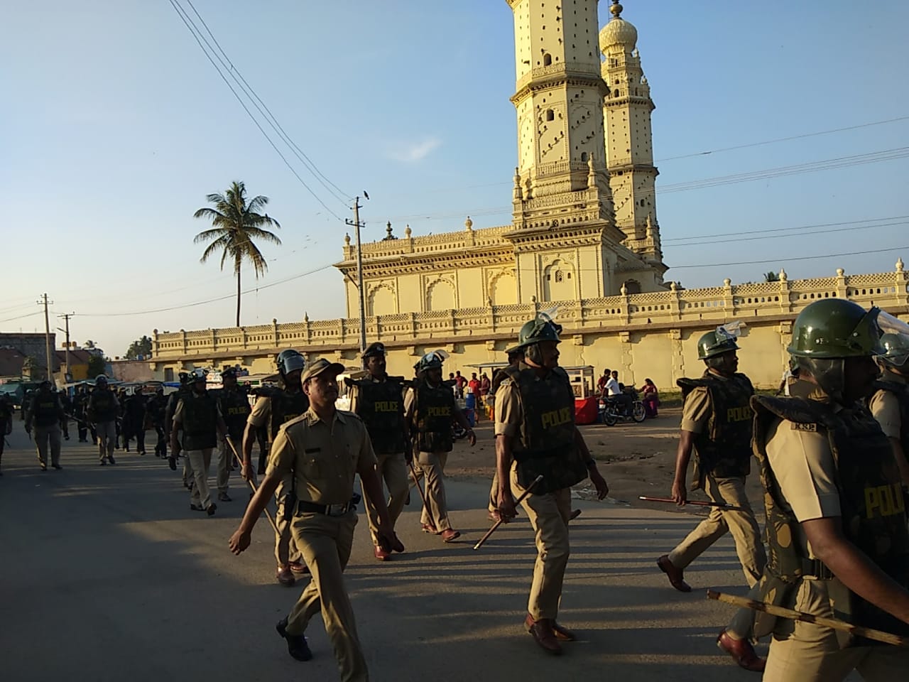 ಟಿಪ್ಪು ಜಯಂತಿ ಹಿನ್ನೆಲೆ: ಶ್ರೀರಂಗಪಟ್ಟಣದಲ್ಲಿ ಬಿಗಿ ಪೊಲೀಸ್ ಬಂದೋಬಸ್ತ್