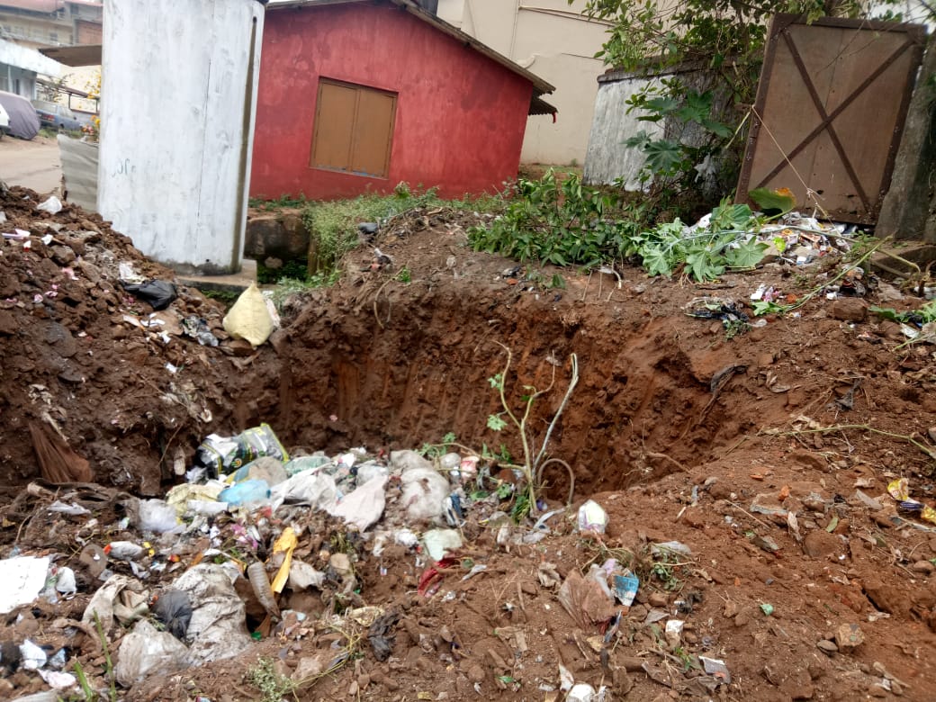 ಸಿದ್ದಾಪುರ: ವಿರೋಧದ ನಡುವೆಯೂ ಜನವಸತಿ ಪ್ರದೇಶದಲ್ಲಿ ತ್ಯಾಜ್ಯ ವಿಲೇವಾರಿ: ಗ್ರಾಮ ಪಂ. ವಿರುದ್ಧ ಆಕ್ರೋಶ