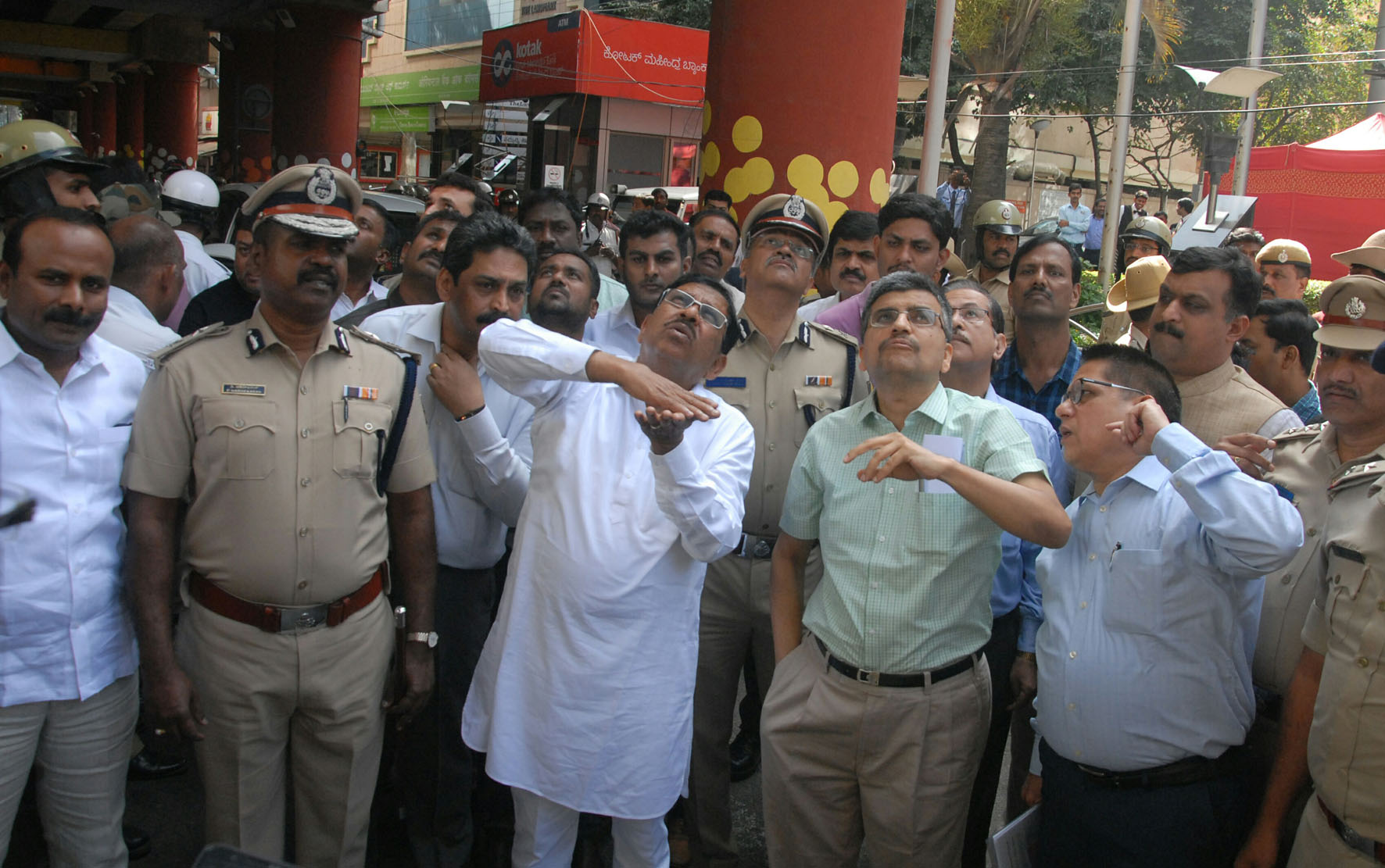 ಮೆಟ್ರೋ ಮಾರ್ಗ ಸಂಪೂರ್ಣ ಪರಿಶೀಲಿಸಲು ಡಿಸಿಎಂ ಪರಮೇಶ್ವರ್ ಸೂಚನೆ