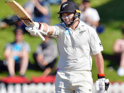 ಲಥಮ್ ದಾಖಲೆ ದ್ವಿಶತಕ: ಕಿವೀಸ್ ಬಿಗಿಹಿಡಿತ