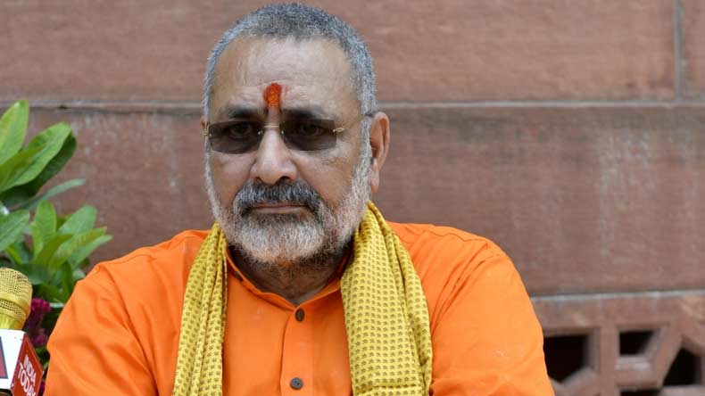 ಸುಳ್ಳು ಸುದ್ದಿ ಟ್ವೀಟ್ ಮಾಡಿ ನಗೆಪಾಟಲಿಗೀಡಾದ ಕೇಂದ್ರ ಸಚಿವ