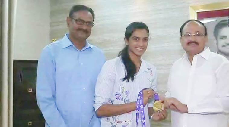 ಉಪ ರಾಷ್ಟ್ರಪತಿ ವೆಂಕಯ್ಯ ನಾಯ್ಡು ಭೇಟಿಯಾದ ಸಿಂಧು