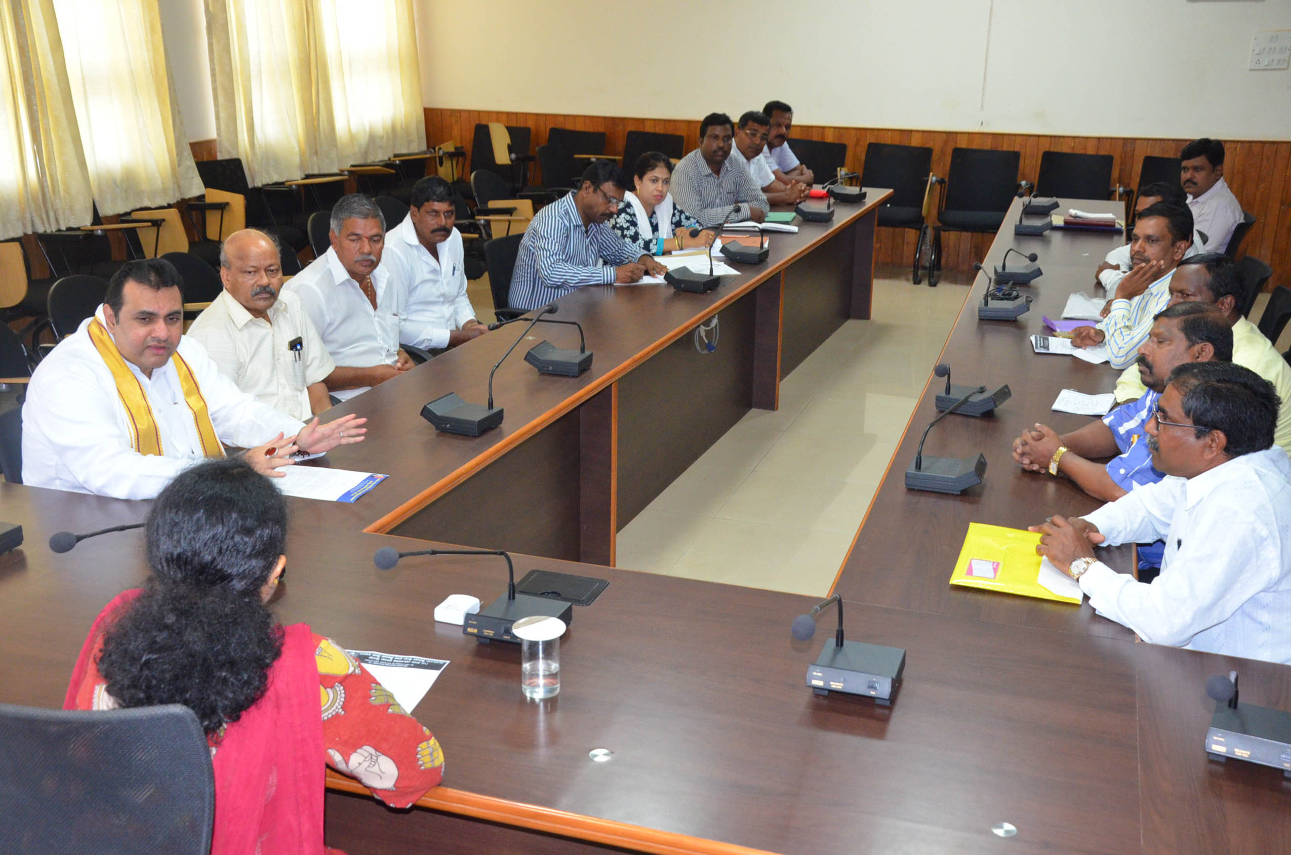 ‘ಮರಳು ಸಮಸ್ಯೆಯನ್ನು ಕಾನೂನಾತ್ಮಕವಾಗಿ ಪರಿಹರಿಸಿ’