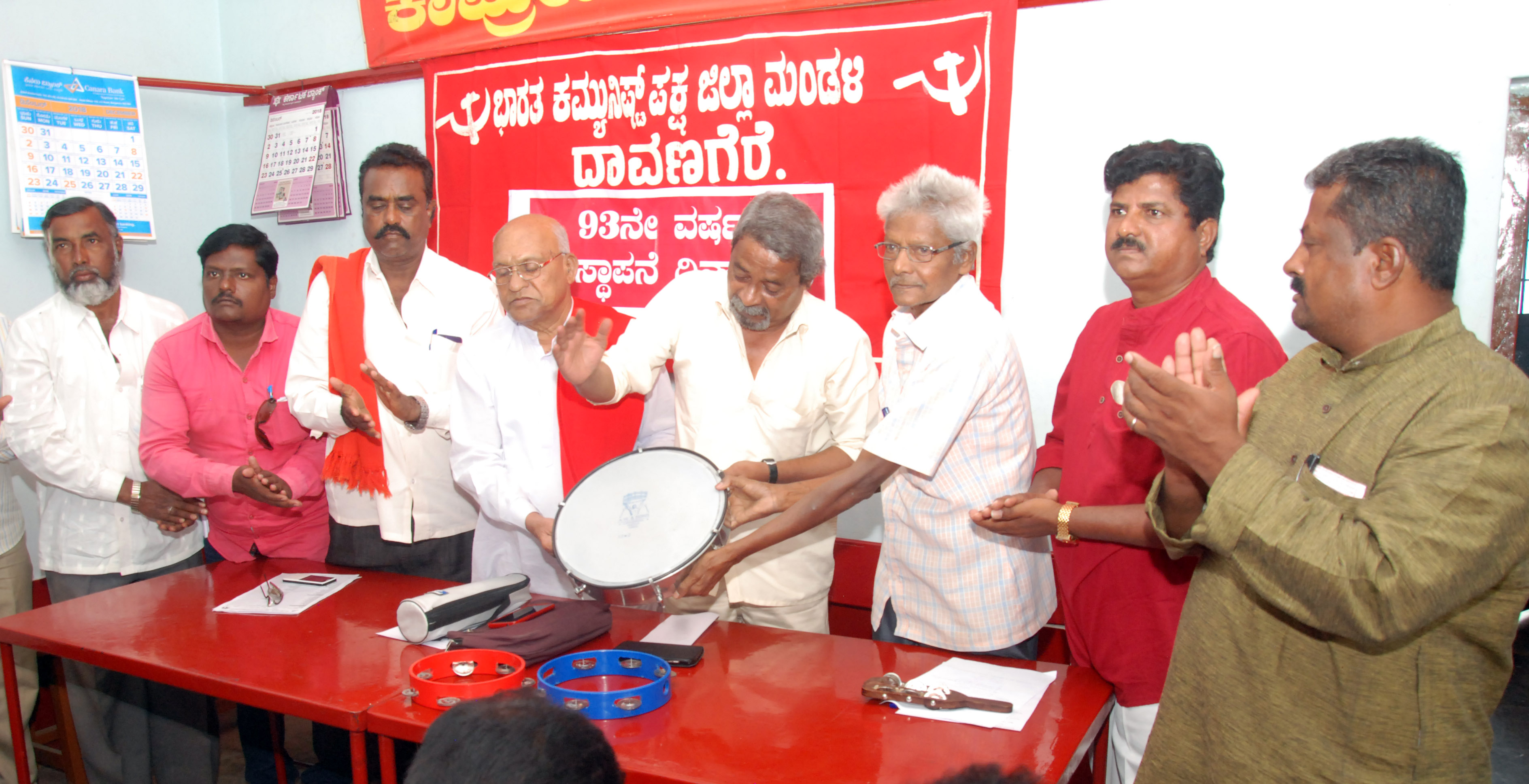 ಕಾರ್ಪೋರೇಟ್ ವಲಯದ ಕಡಿವಾಣಕ್ಕೆ ಕಮ್ಯೂನಿಷ್ಟ್ ಸಂಘಟನೆಗಳು ಒಗ್ಗೂಡಬೇಕಿದೆ: ಸಿಪಿಐ ಮುಖಂಡ ಪಿ.ವಿ.ಲೋಕೇಶ್