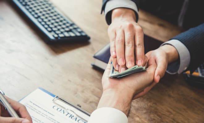 ಭ್ರಷ್ಟಾಚಾರ ಆರೋಪ: ಉ.ಪ್ರದೇಶ ಸಚಿವಾಲಯದ ಮೂವರು ಸಿಬ್ಬಂದಿ ಅಮಾನತು