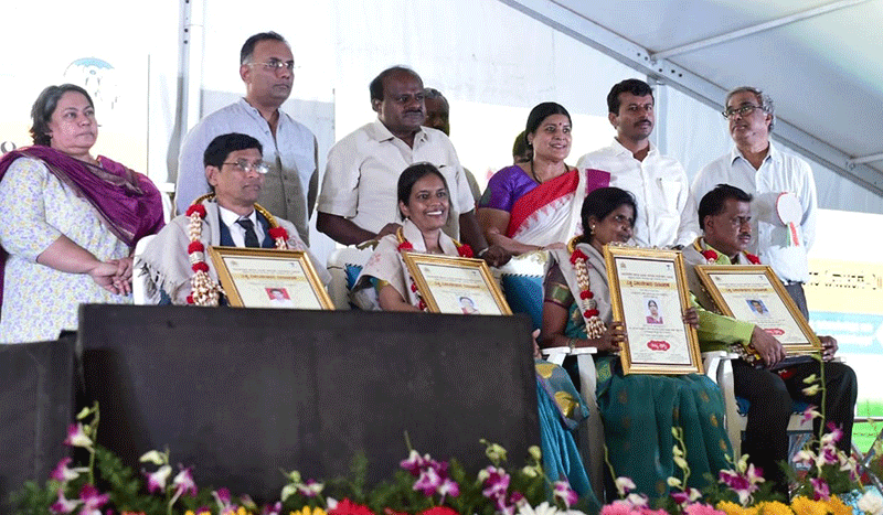 ವಿಶ್ವ ವಿಕಲಚೇತನರ ದಿನಾಚರಣೆ: ಸಾಧಕ ವಿಕಲಚೇತನರಿಗೆ ಸಿಎಂ ಸನ್ಮಾನ