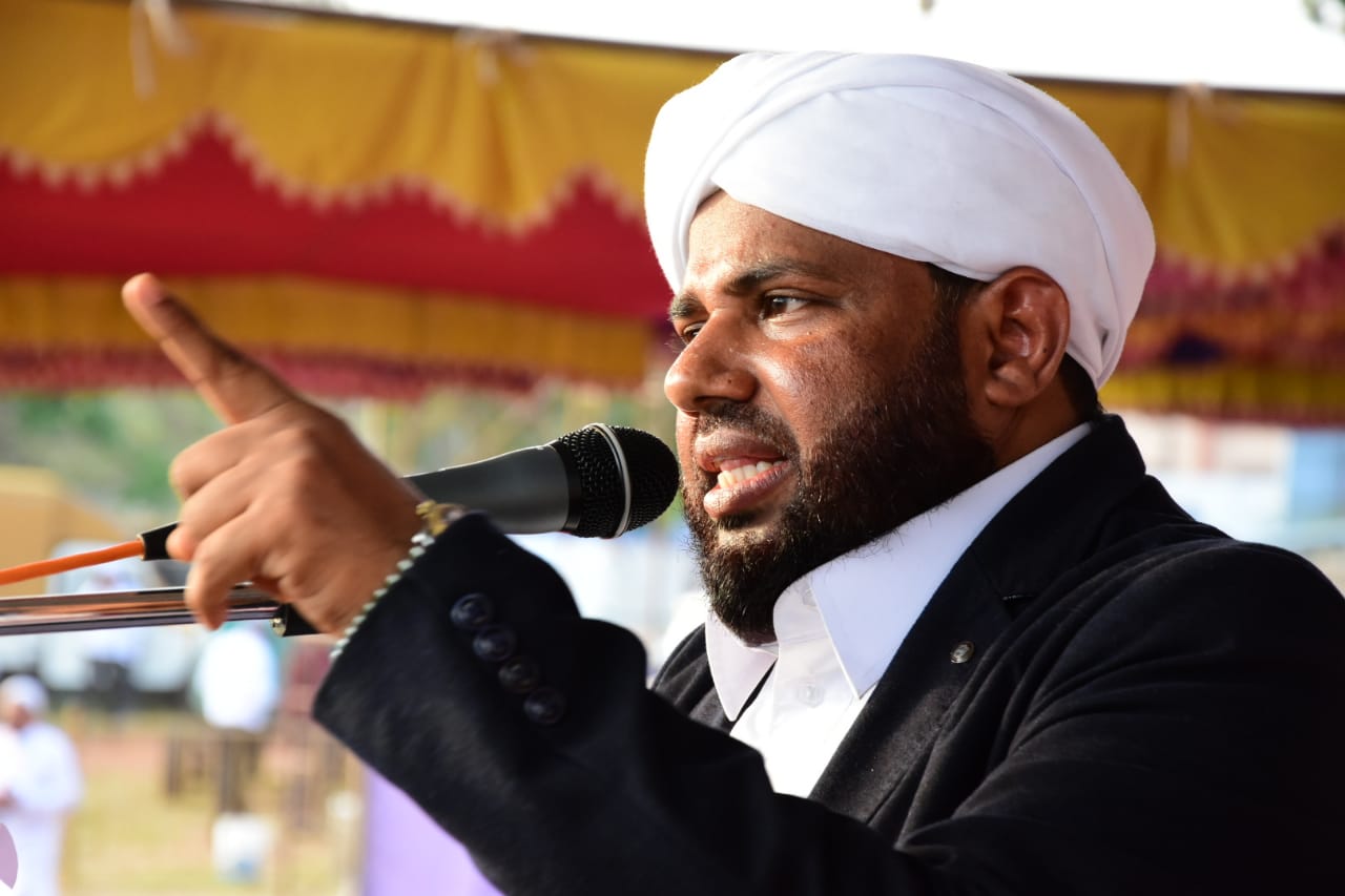 ಮಂದಿರ, ಮಸೀದಿಗಳ ಹೆಸರಲ್ಲಿ ರಕ್ತಪಾತ ಸಲ್ಲದು: ಶಾಫಿ ಸಅದಿ