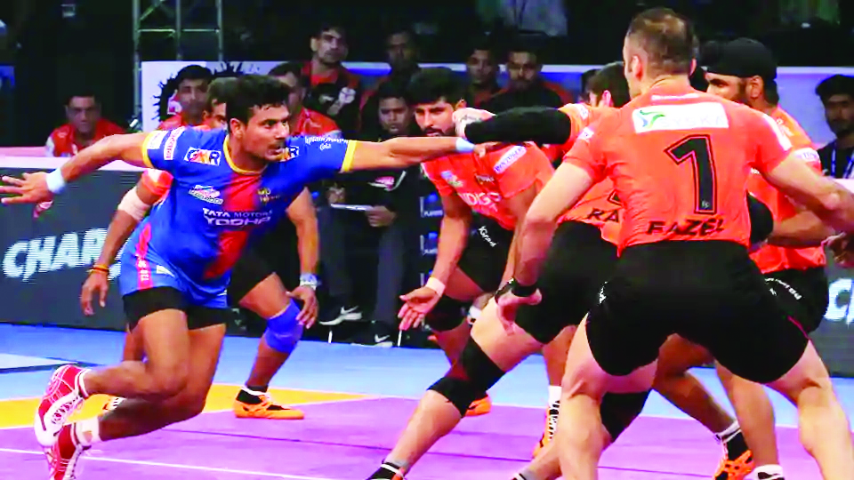 ಯುಪಿಗೆ ಜಯ: ಮುಂಬಾ ಹೊರಕ್ಕೆ