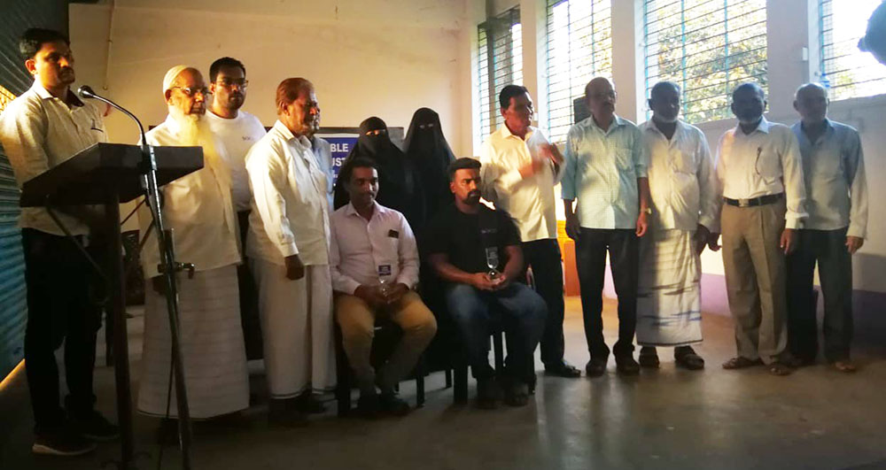 ಶಿರೂರು: ವಿದ್ಯಾರ್ಥಿಗಳಿಗೆ ಪ್ರತಿಭಾ ಪುರಸ್ಕಾರ ವಿತರಣೆ