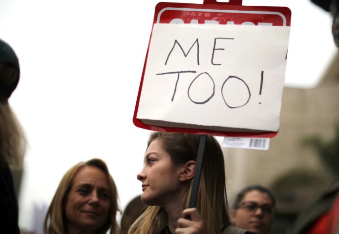 ಲೈಂಗಿಕ ಕಿರುಕುಳದ ಆರೋಪ: ಎಐಆರ್ ಅಧಿಕಾರಿಗೆ ಹಿಂಬಡ್ತಿ