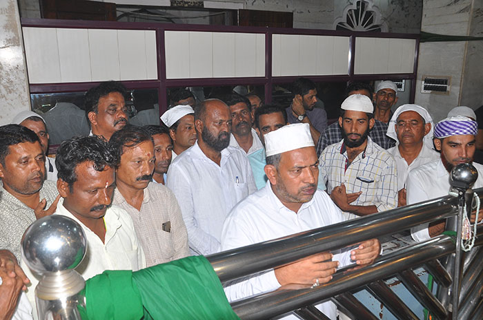 ಮೀನುಗಾರಿಕಾ ಬೋಟ್ ನಾಪತ್ತೆ: ಉಳ್ಳಾಲ ಬ್ಲಾಕ್ ಕಾಂಗ್ರೆಸ್ ನಿಂದ ಧಾರ್ಮಿಕ ಕೇಂದ್ರಗಳಲ್ಲಿ ಪ್ರಾರ್ಥನೆ