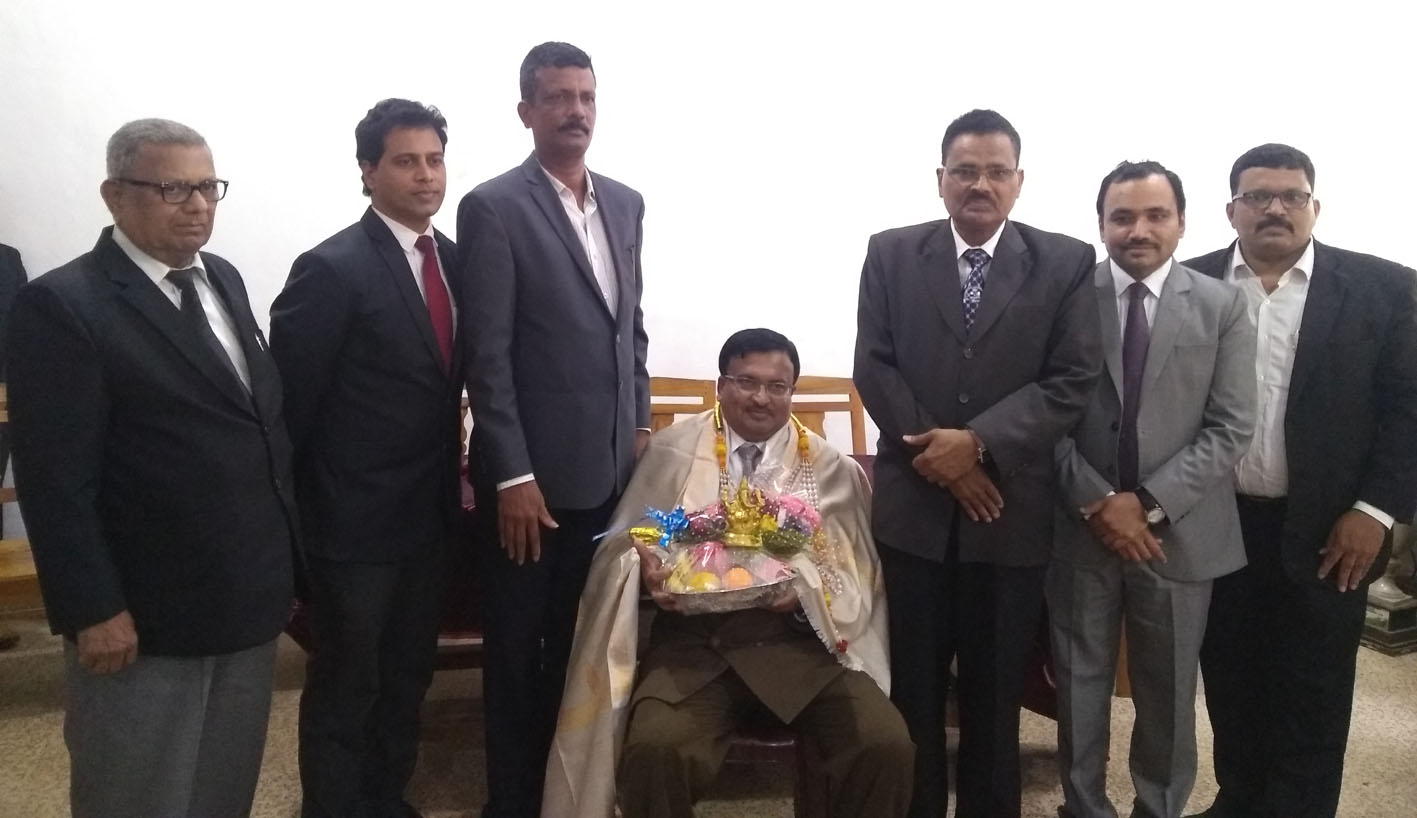 ಕುಂದಾಪುರ ನ್ಯಾಯಾಧೀಶ ಕುಮಾರಸ್ವಾಮಿಗೆ ಬೀಳ್ಕೊಡುಗೆ